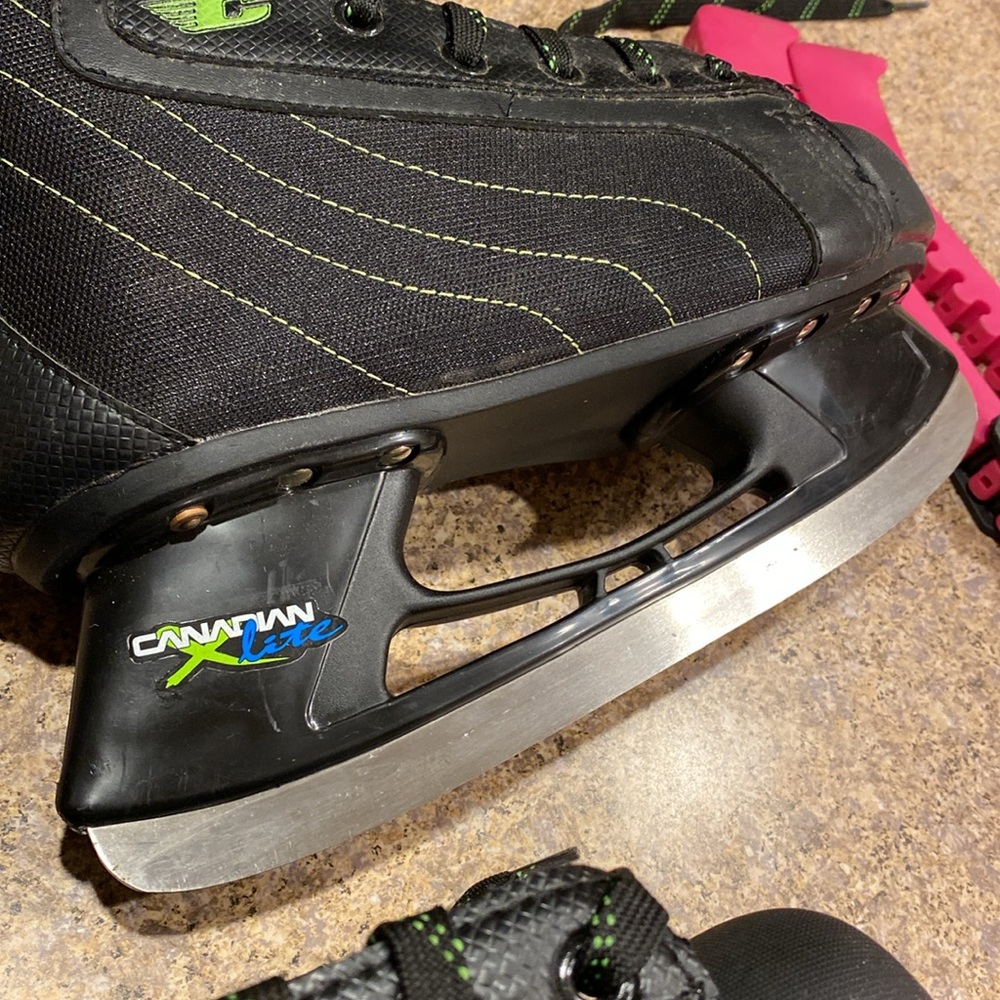 Canadian X-Lite Ice Skates JR7 Junior Size 7 Hockey *Skates Only-No Skate Guards - Picture 5 of 17